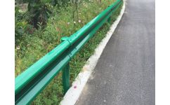 公路鍍鋅兩波防護欄哪里有專業的廠家 安平縣爾歐交通設施工程